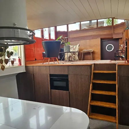 Botel Woonboot - Houseboat